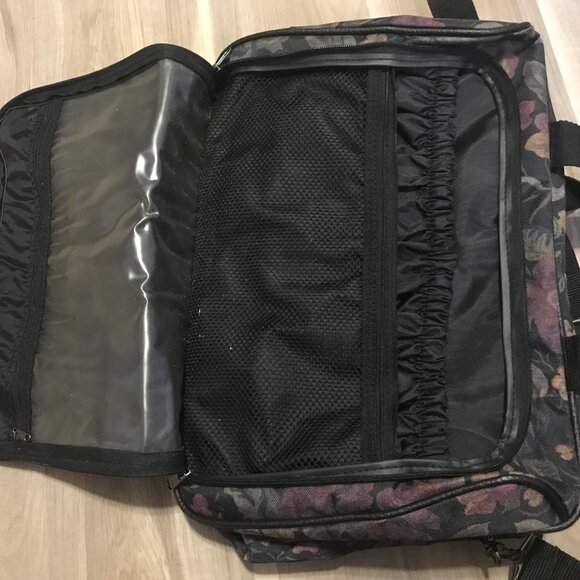 Two Piece Luggage Set For Weekend Overnight Travel - Picture 13 of 14